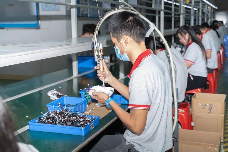 500万以上原材料采购时间 15天特殊工艺 组装成品 品检包装 注塑 移印